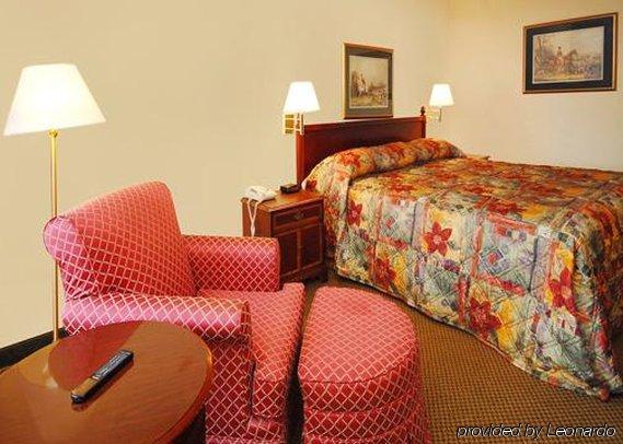 Econo And - Hotel Jackson